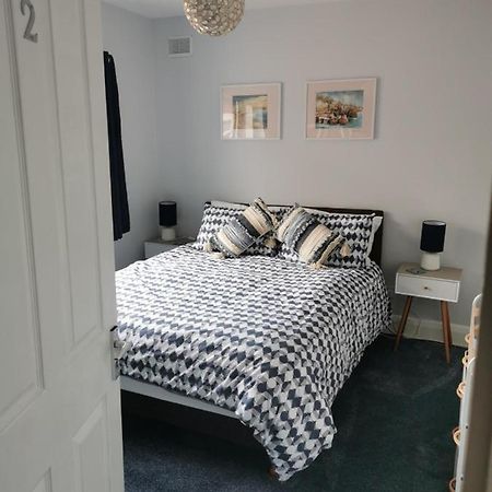 Rooms@No.9 สการ์โบโรห์ ภายนอก รูปภาพ