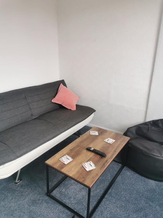 Rooms@No.9 สการ์โบโรห์ ภายนอก รูปภาพ